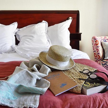 Hotel Bellevue Villerville Bagian luar foto